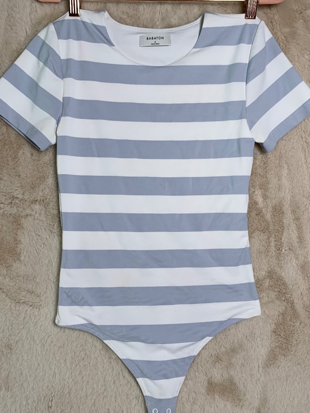 Aritzia Babaton sz S blue & white striped body suit